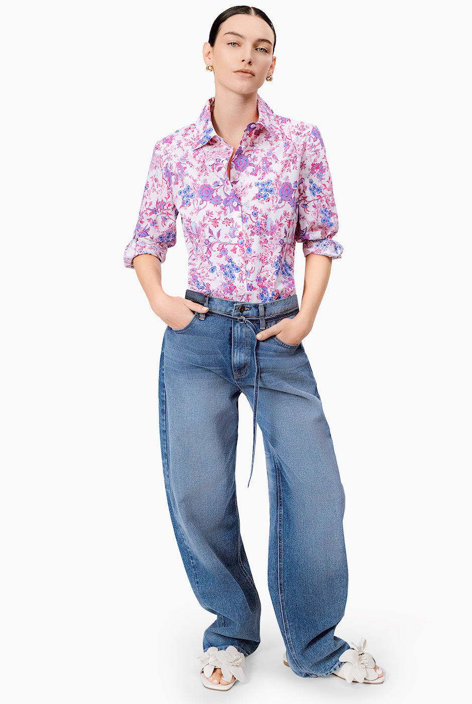 Blusa camisera fucsia con estampado floral y mangas 3/4