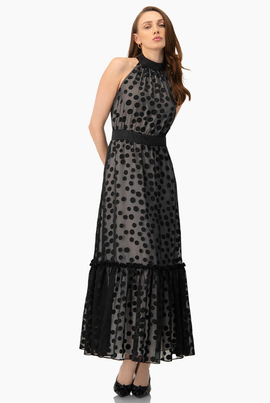 Vestido maxi negro con lunares y cuello halter