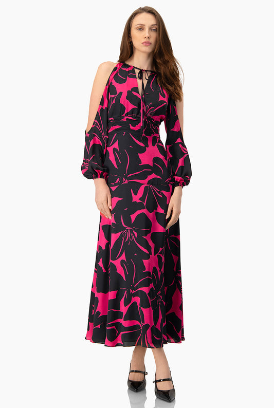 Maxi vestido fucsia con hombros descubiertos y estampado floral